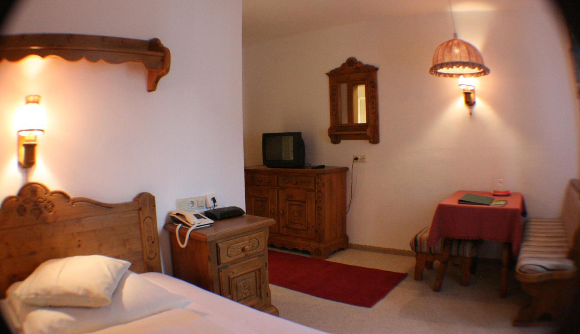 Hotel Garni Laerchenhof Lech am Arlberg Εξωτερικό φωτογραφία