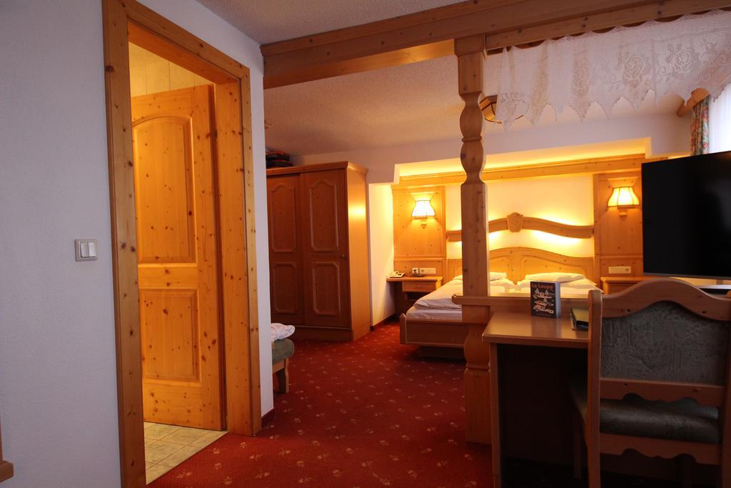 Hotel Garni Laerchenhof Lech am Arlberg Εξωτερικό φωτογραφία
