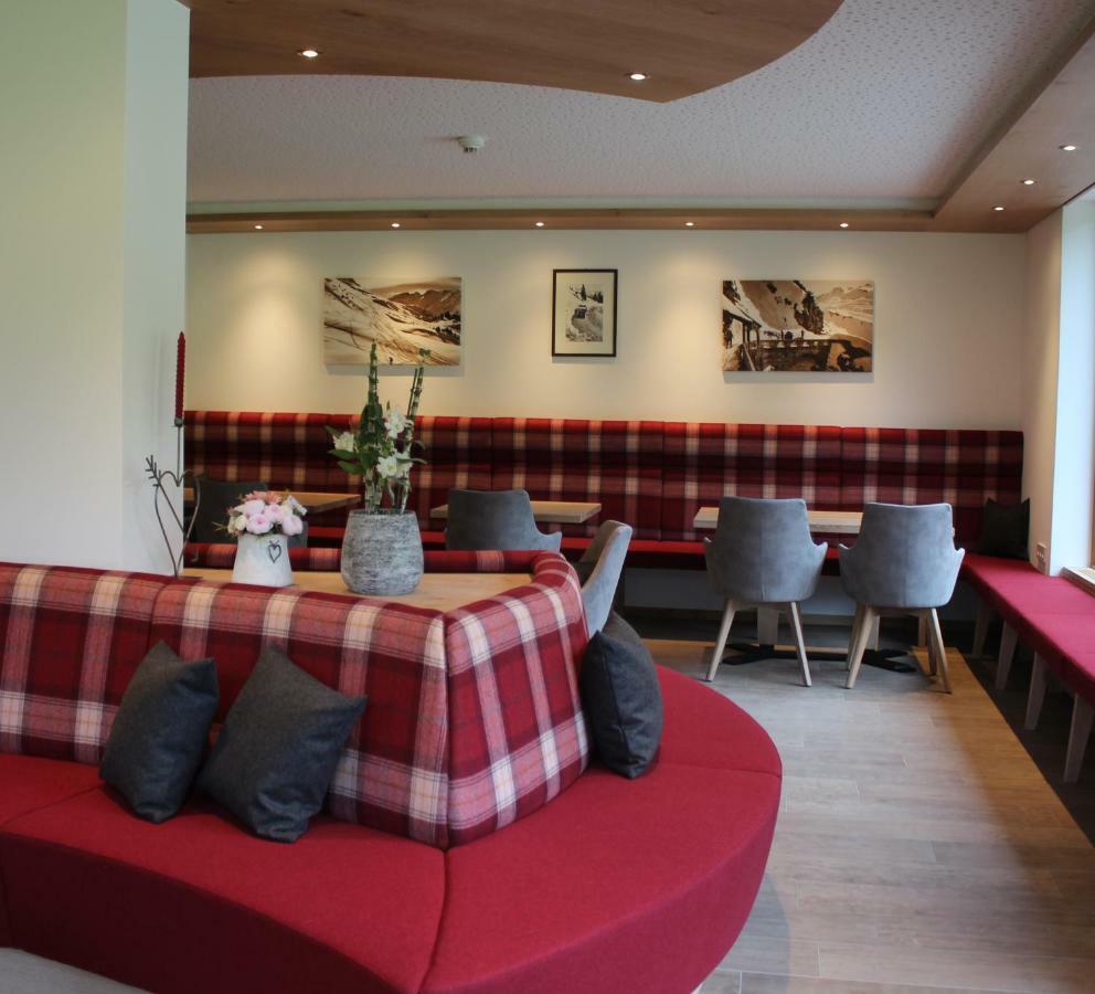 Hotel Garni Laerchenhof Lech am Arlberg Εξωτερικό φωτογραφία